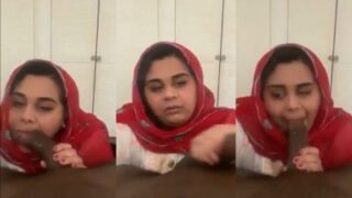 Tonton video bokep jilbab abg Bangladesh lagi ngewe mulut