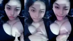 VCS Laras Pap Uting sambil Melet Manjah, Dildo Ngecess Sampai Crottt
