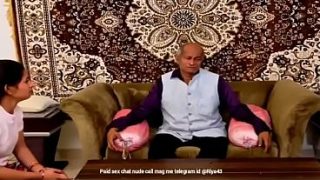 Pelajar Kelas 2026, siap digarap dengan bahasa Hindi yang bikin basah.