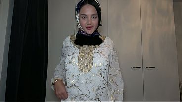 POV – Ngewein Adik Tiri Muslimah Cantik Pake Hijab, Romantis Banget