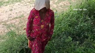 Gue todongin istri gue dari belakang, kontol gue nancep dalem-dalem di lubang pantatnya sampe meraung-raung.