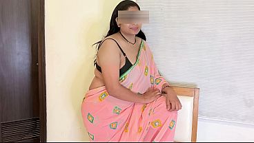 Bhabhi mara hua tha Baiya se, hum dono ek hi bed pe the, poora din Hindi audio mein chudai.
