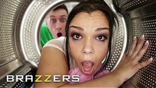 BRAZZERS – Macem-macem Adegan Nyangkut Bikin Ngentot Ngebut di Kompilasi Ini Bareng Bintang-Bintang Terpanas Brazzers