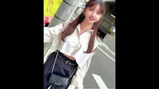 Majalah colong pandang, cewek Filipina-Jepang campuran, 18 tahun, siap bikin lo ngiler.
