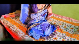 Istri India asli lagi nge-gaya panas, bikin makin pengen