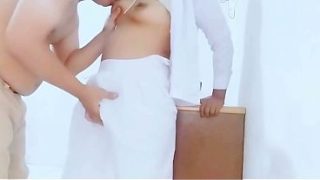 Ngentot sama cewek seragam bikin makin greget.