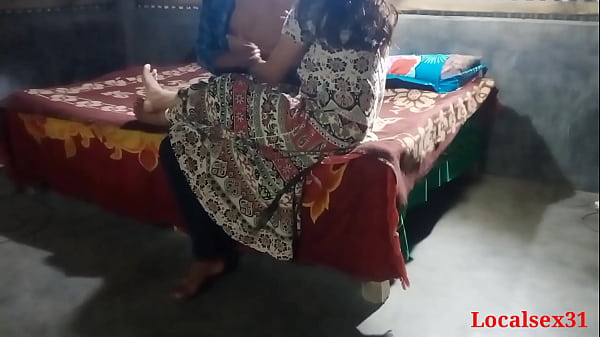 Tonton video panas cewek lokal India desi ngentot (resmi dari localsex31)
