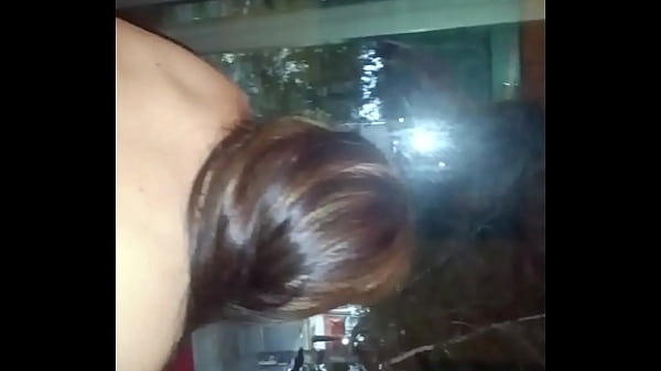 Mama temen gue, montok banget bikin pengen gigit.