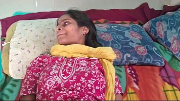 Desi Bhabhi digebrak tetangga sampe mampus