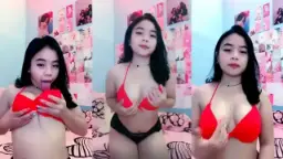 Jilat susu sialan si host kimcil nakal bikin ngilu.