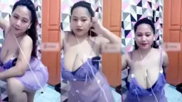 Tante Tobrut Goyangin Toket Besar Sampai Goyang