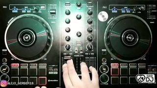 Live Set DJ Alejo Gerber, ngebut di lubang belakang
