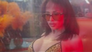 Aku bagi-bagi pacar sama kakak tiri, nge-sex bareng tiap malam!
