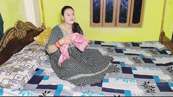 Desi tante ngebut sama anak tiri, penuh tenaga sampe muncrat