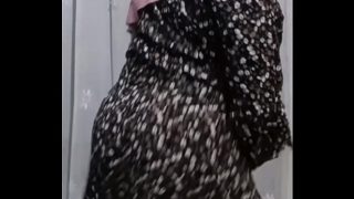 Bu guru hijab viral goyang bugil bikin makin liar