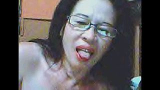 Filipina goyang-goyang di depan webcam, bikin tegang