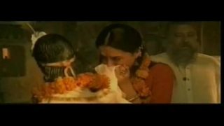 lagi enak-enak nonton video bokep, tiba-tiba lagu Hindi romantis ini muter, bikin makin basah