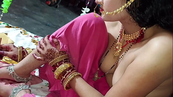 Malam pertama pasangan India, suara desahan dan erangan panas dalam bahasa Hindi yang bikin makin bergairah