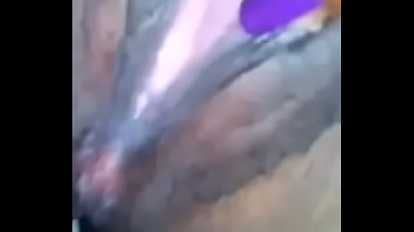Bikin ngilu, cewek India sange banget minta digebuk.