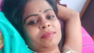 Video call istri Malayali bugil full, bocor tanpa sensor