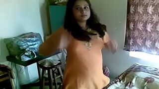 Video mesum India, jija ngegas di memek sali yang gede