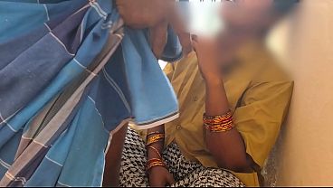 Mason India sama pekerja seksnya lagi panas-panasan di tempat kerja