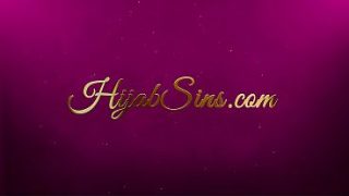 HR Berjilbab Pamer Tubuh di Pelatihan – Kiki Cali, Jack Vegas, Clarke Kent, Oliver Davis