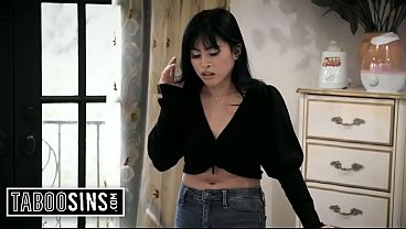 Satu pelacur Asia butuh kontol buat ngehamilin dia.