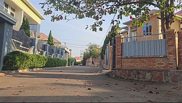 ASTAGA, MAMA ARAB NGOCEH BASAH DI LUAR RUMAH DEKET JALAN