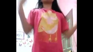 Potong aja, biar makin greget lihat gerakannya yang bikin ngilu di dalem