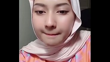 Jilbab live mulus, goyang hot bikin makin pengen