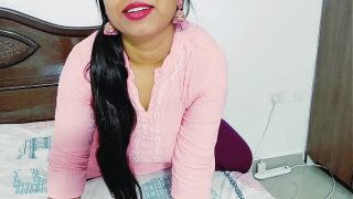 Desi cewek India tiri digebukin keras
